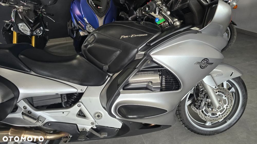 Honda ST - 26