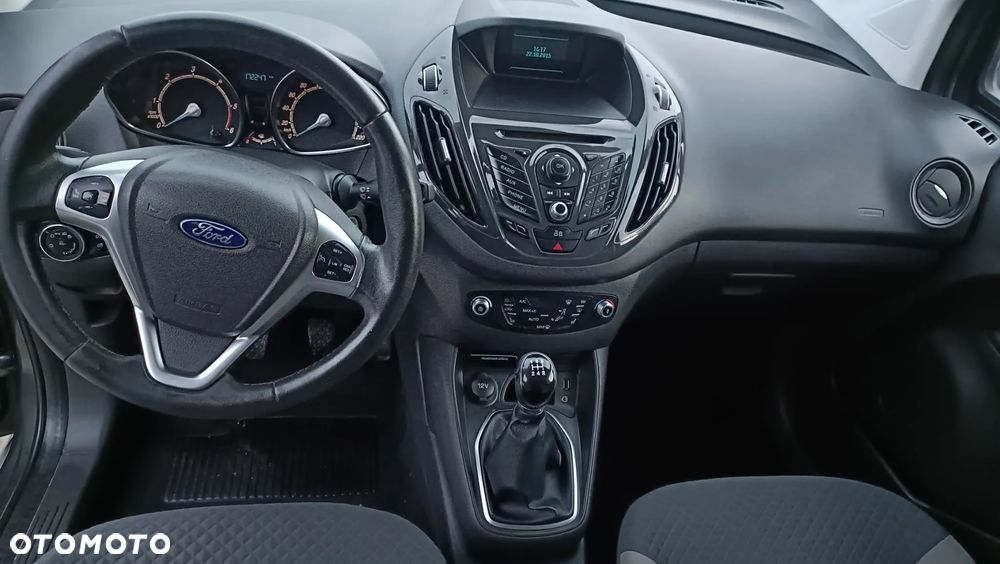 Ford Tourneo Courier 1.5 TDCi Ambiente - 13