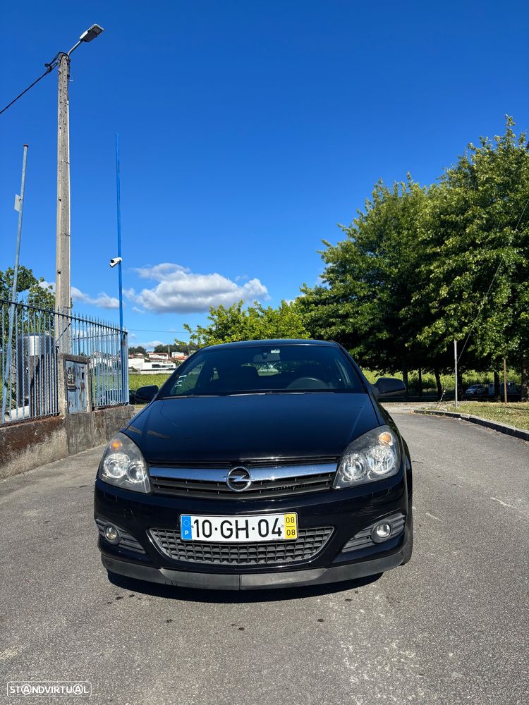 Opel Astra GTC 1.3 CDTI - 4