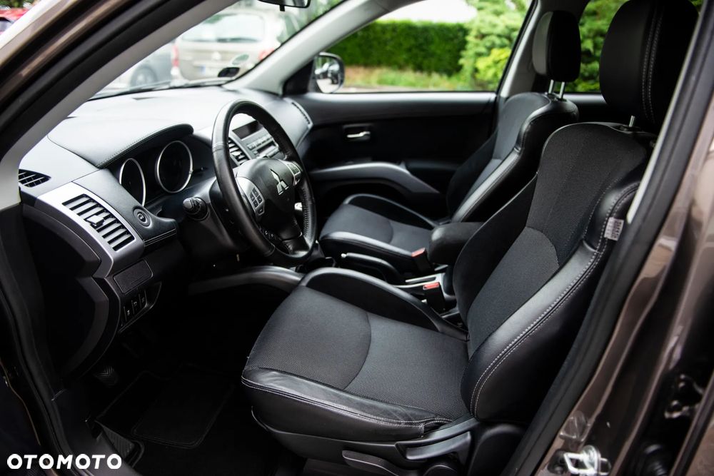 Mitsubishi Outlander 2.0 2WD Edition - 16