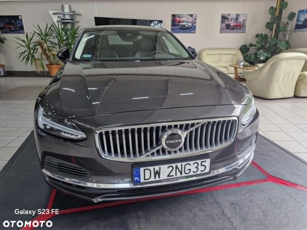 Volvo S90 T8 AWD Plug-In Hybrid Inscription - 1