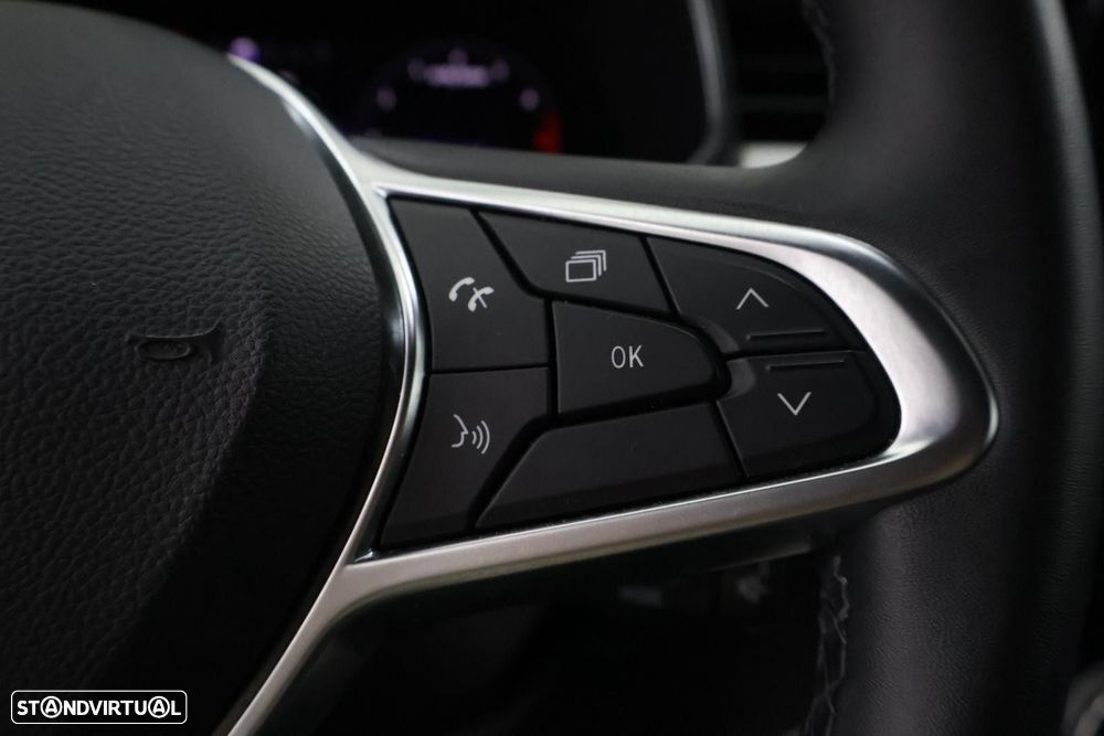 Renault Clio - 20