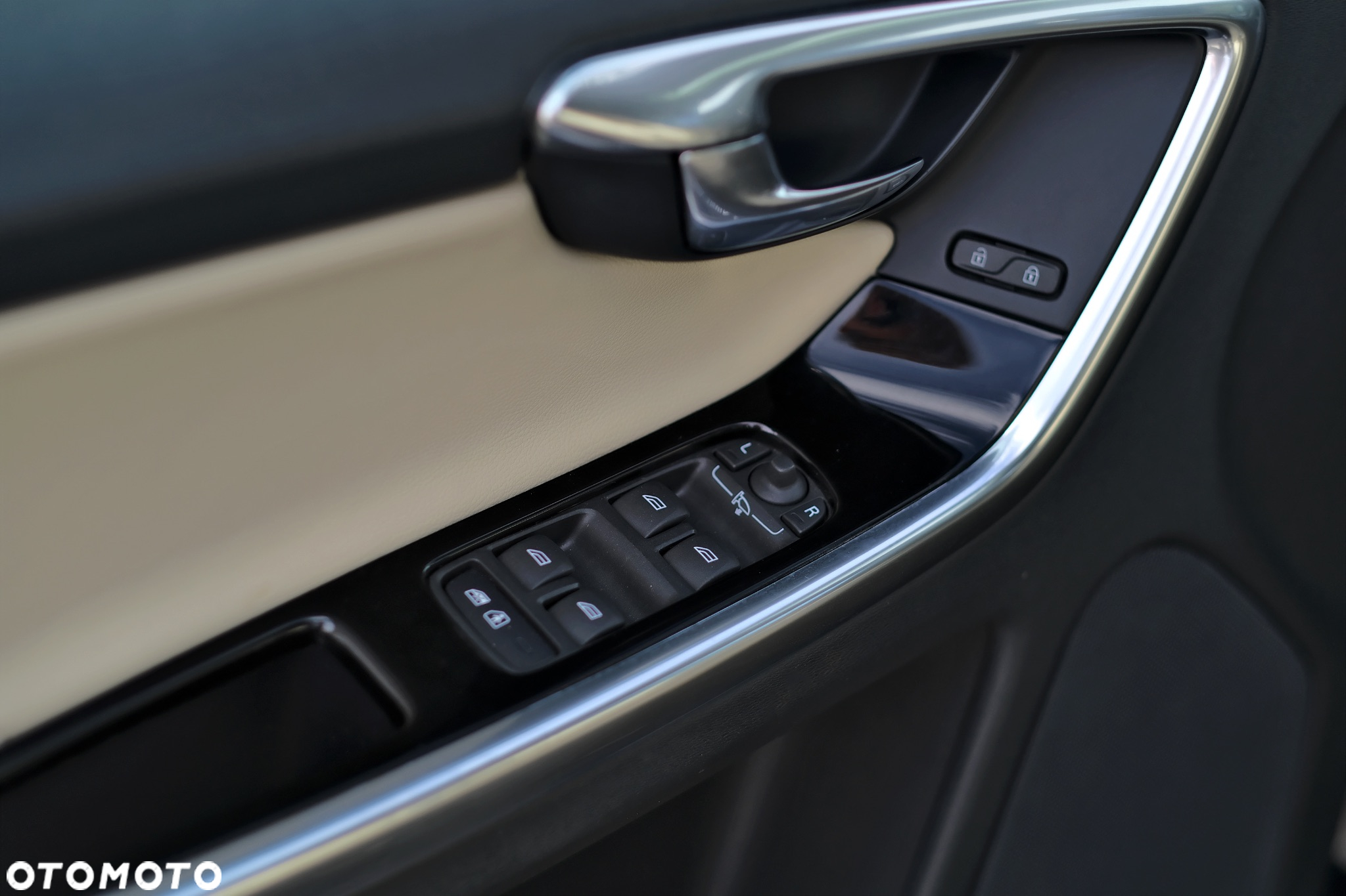 Volvo XC 60 T6 AWD Geartronic Linje Inscription - 14