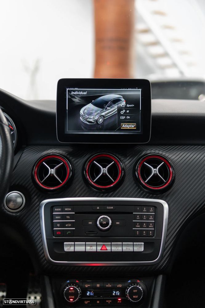 Mercedes-Benz A 45 AMG 4Matic Speedshift 7G-DCT - 45