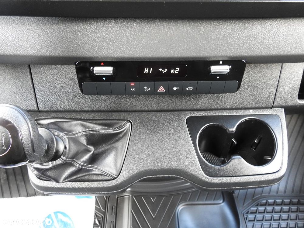 Mercedes-Benz SPRINTER KONTENER WINDA 8 PALET KLIMATYZACJA  150KM - 33