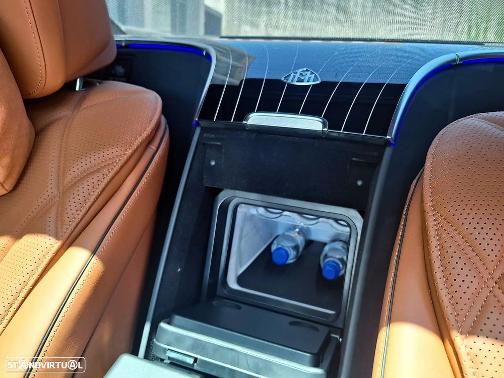 Mercedes-Benz S 680 Maybach 4Matic - 10