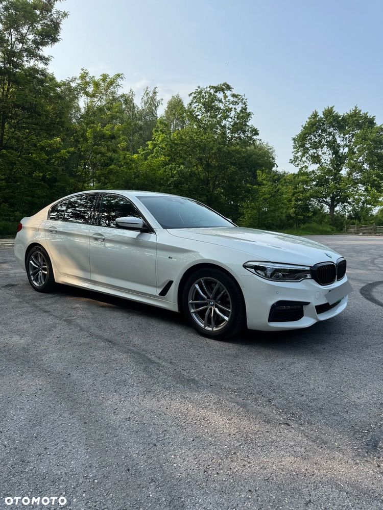 BMW Seria 5 530i GPF Luxury Line sport - 4