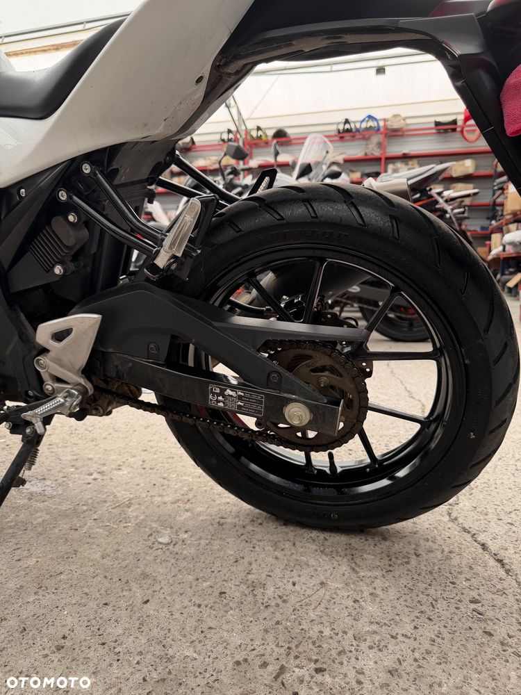 Suzuki GSX-R - 13