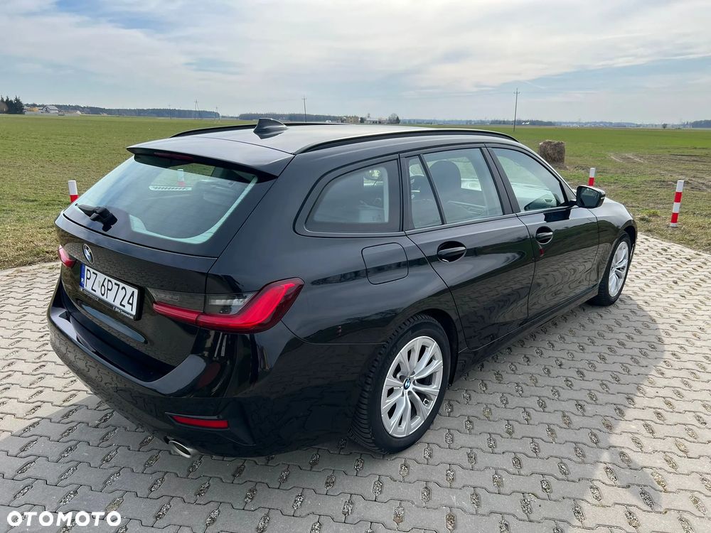 BMW Seria 3 320d Edition Luxury Line Purity - 5