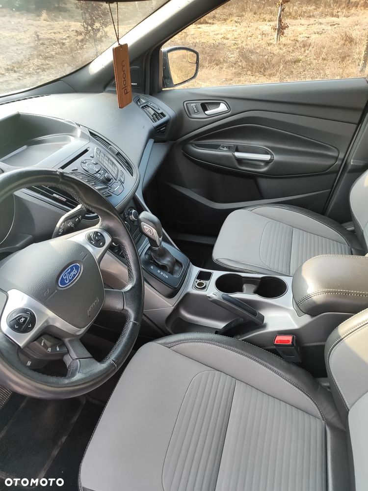 Ford Escape - 8