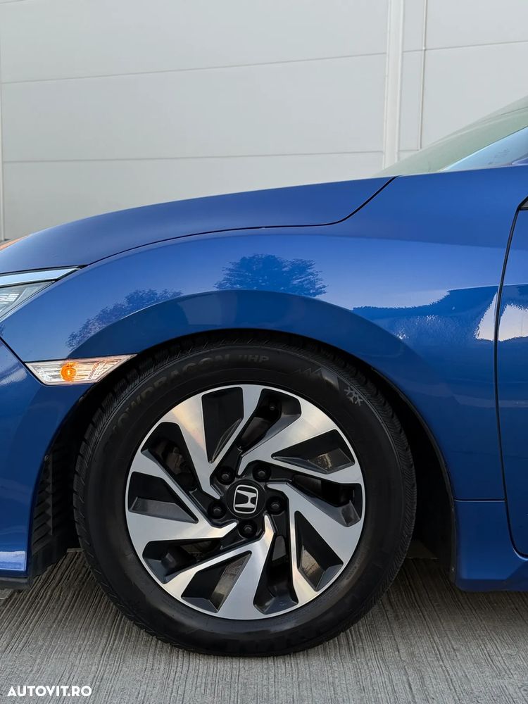 Honda Civic 1.5 i-VTEC Turbo CVT Prestige - 19