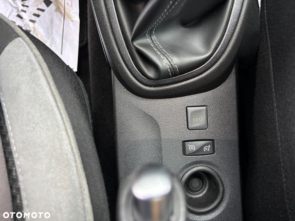 Renault Captur ENERGY TCe 120 Bose Edition - 18