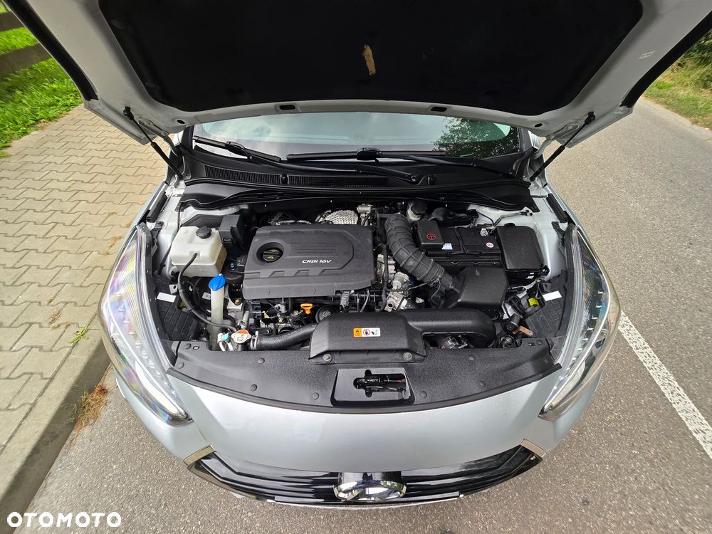 Hyundai i40 Kombi 1.7 CRDi DCT Premium - 20
