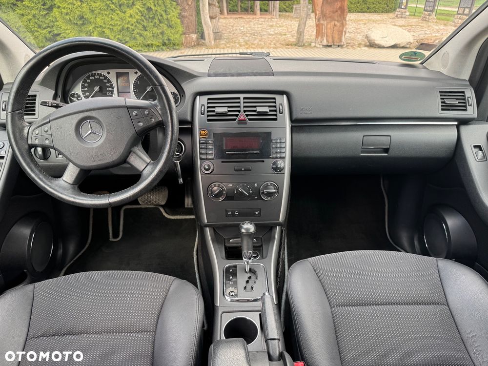 Mercedes-Benz Klasa B 170 Autotronic Special Edition - 17