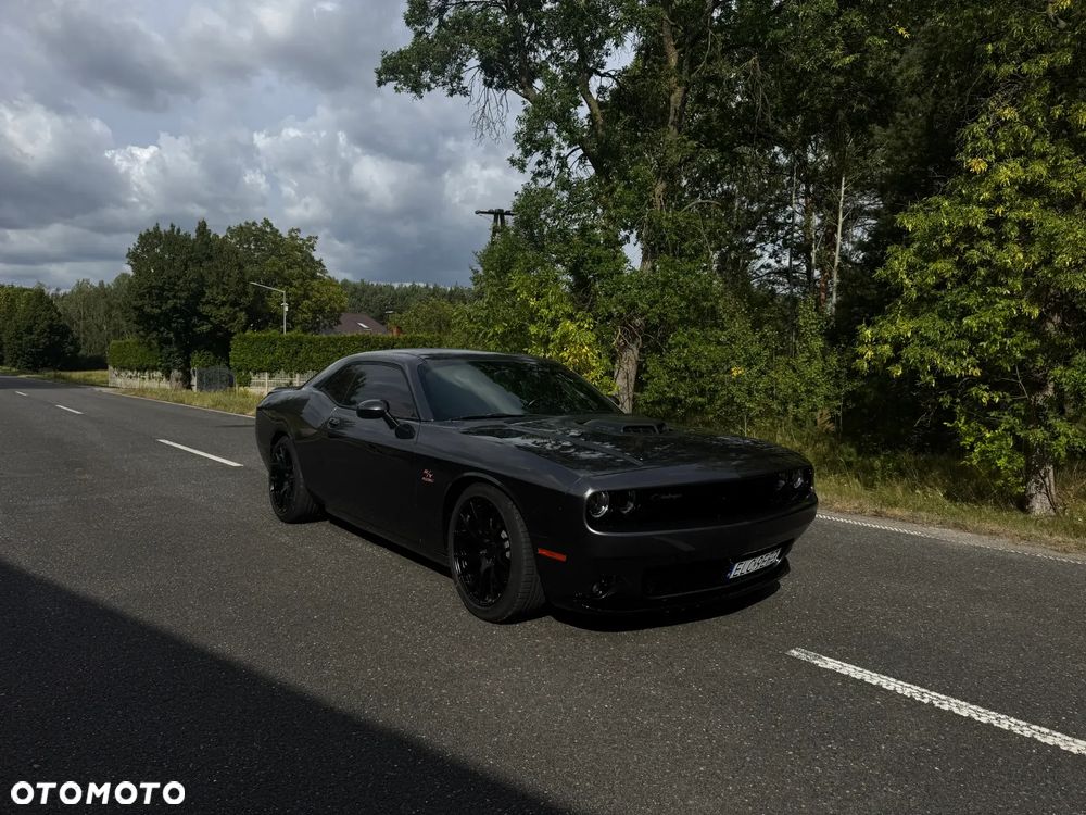 Dodge Challenger 5.7 R/T Shaker - 1