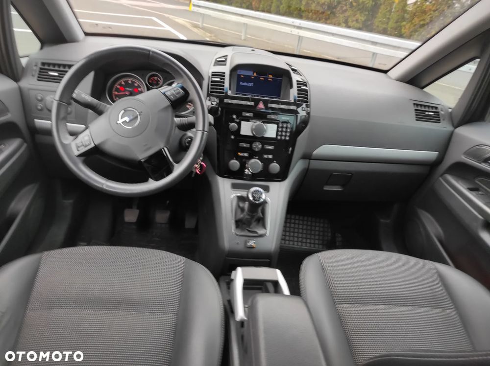 Opel Zafira 1.8 Innovation - 20