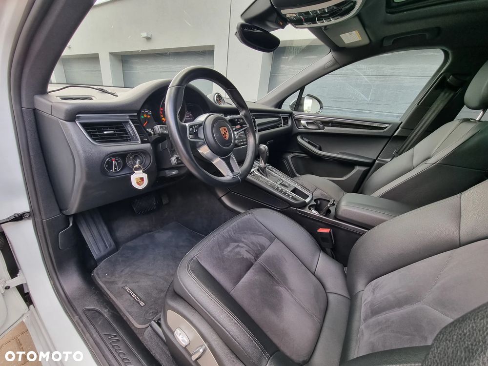 Porsche Macan Standard - 7