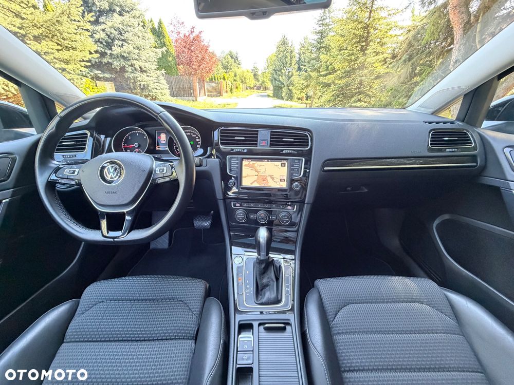 Volkswagen Golf Variant 1.6 TDI BlueMotion Technology DSG Allstar - 16