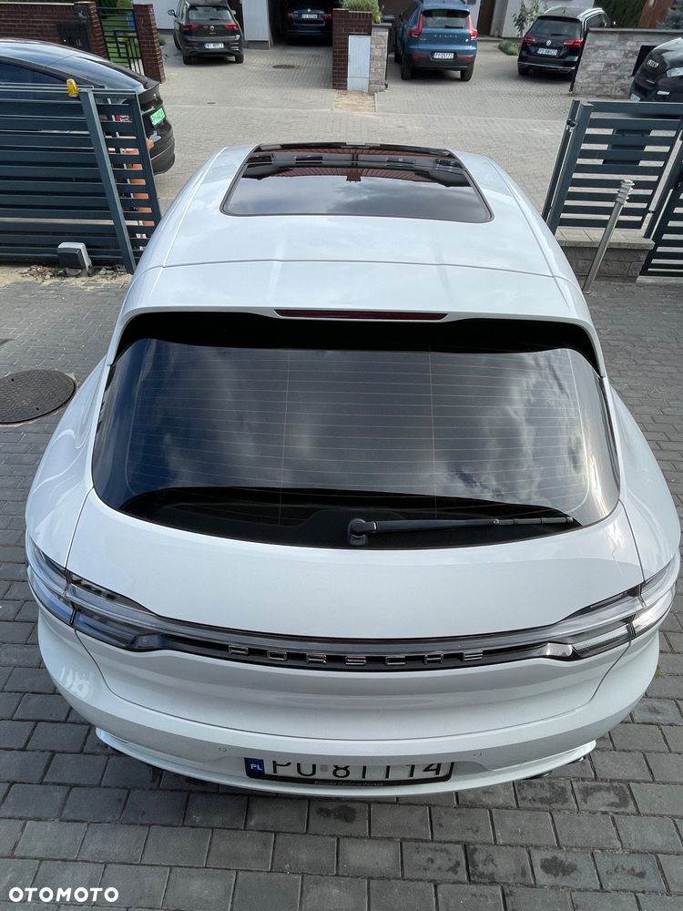 Porsche Macan - 10
