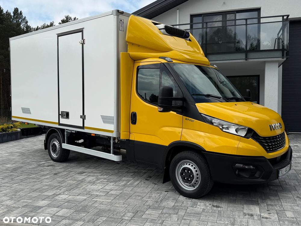 Iveco 35S16 3.0l Chłodnia 8 Palet / Agregat Carrier Viento / Izoterma RomCar / Unikatowy stan / Nowe opony / Serwisowany w aso / FV23% - 5