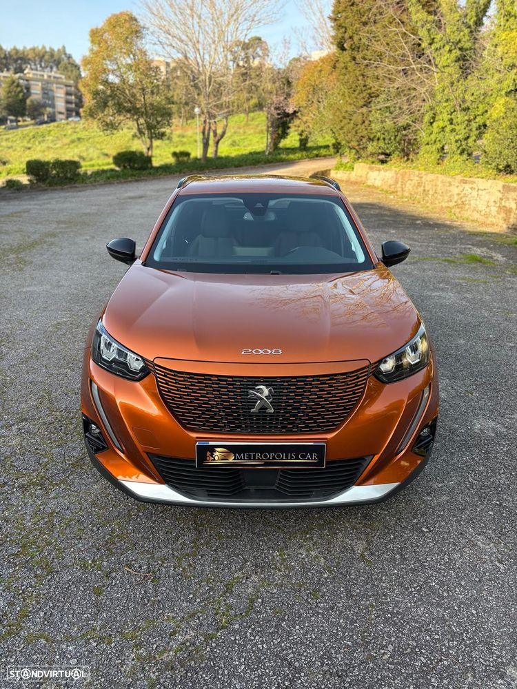 Peugeot e-2008 Allure - 3