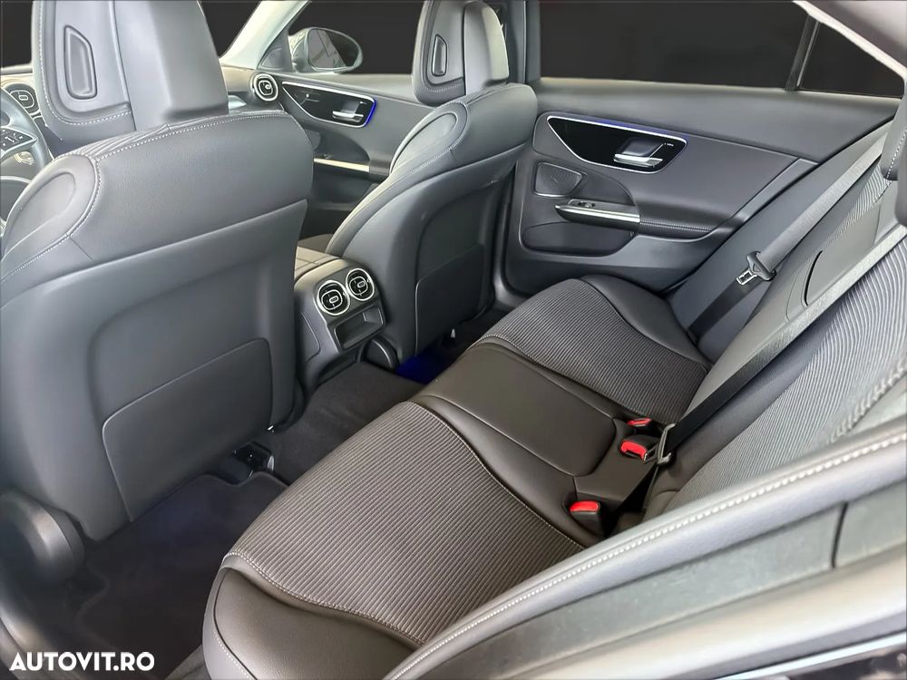 Mercedes-Benz C 180 9G-TRONIC Avantgarde - 10