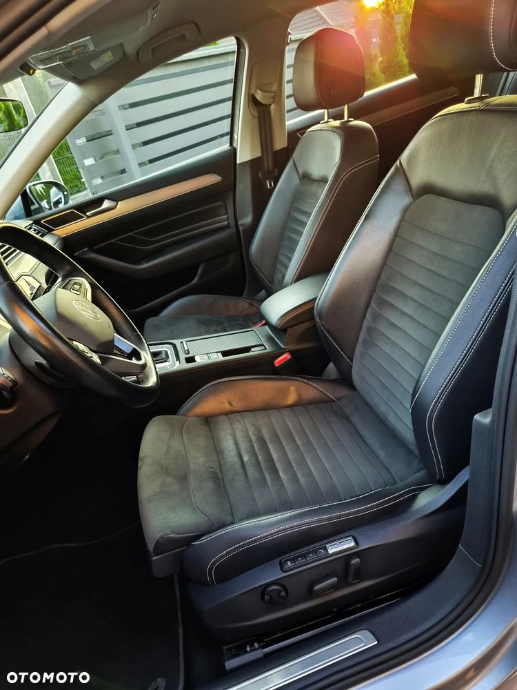 Volkswagen Passat 2.0 TDI EVO Elegance DSG - 7