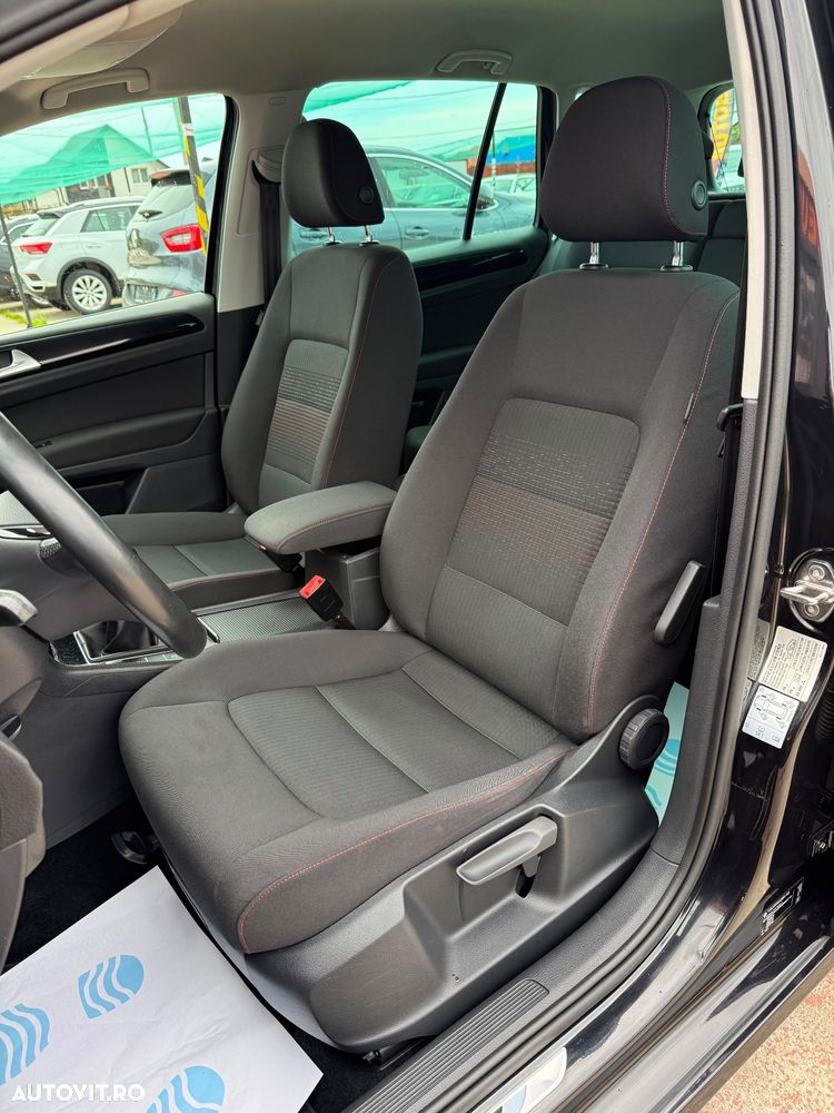 Volkswagen Golf 1.6 TDI Sound - 17