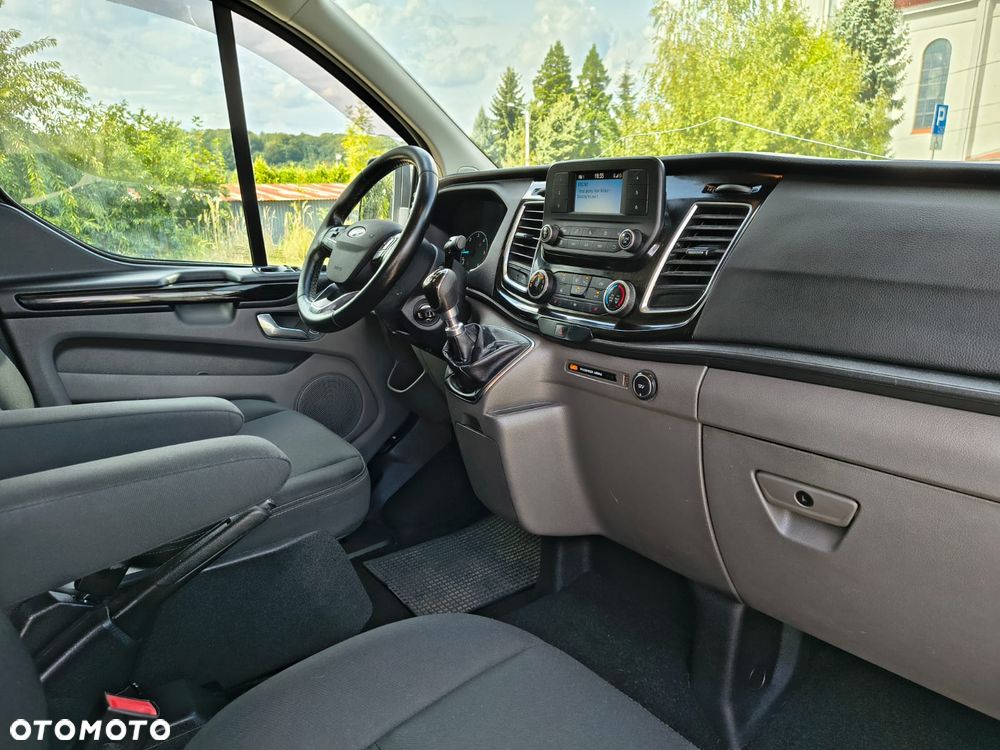 Ford Transit Custom - 23