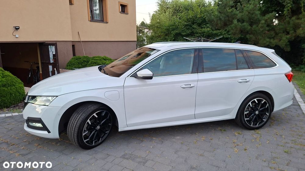 Skoda Octavia 1.4 TSI DSG Style - 2