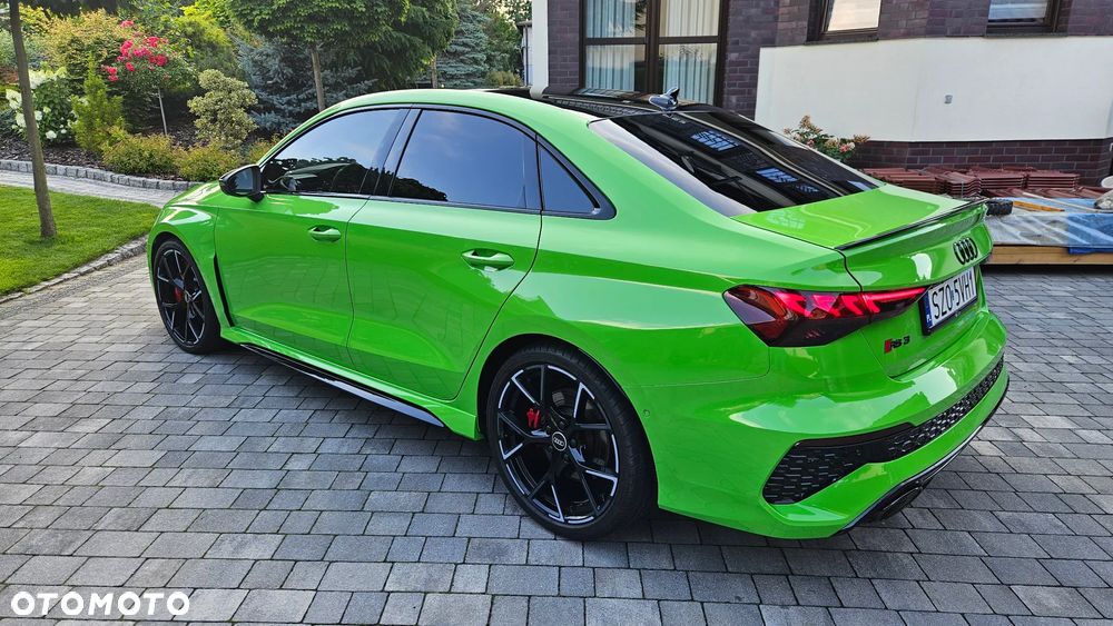 Audi RS3 Limousine - 5