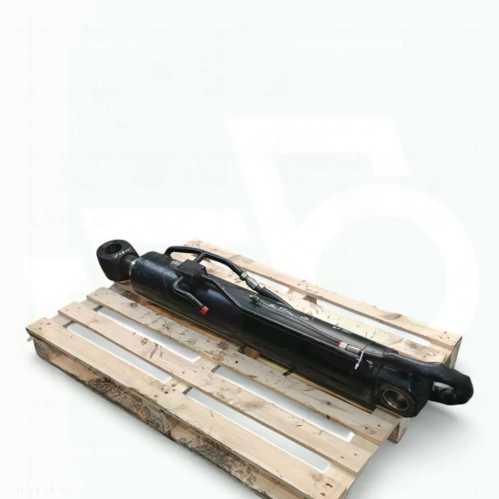 Siłownik Główny Ramienia JCB 538-70 - 2