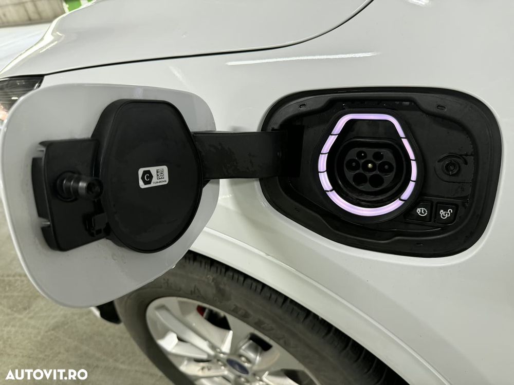 Ford Kuga 2.5 Duratec FWD PHEV ST-Line X - 14