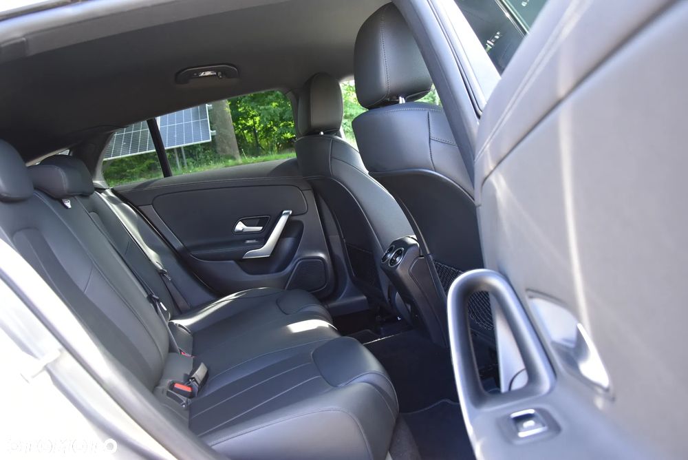 Mercedes-Benz CLA 200 d Edition 2022 - 14