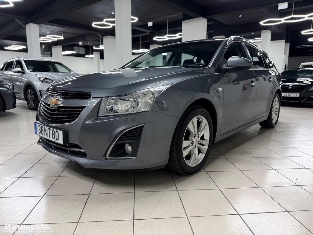 Chevrolet Cruze SW 1.7 VCDi LTZ - 9