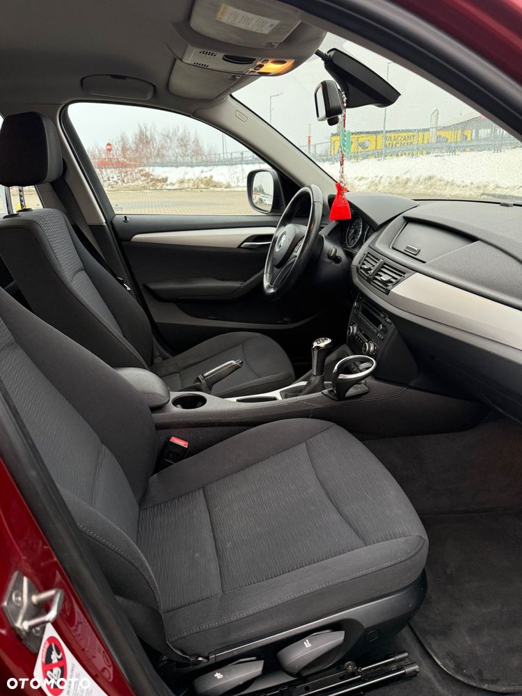 BMW X1 xDrive18d - 8
