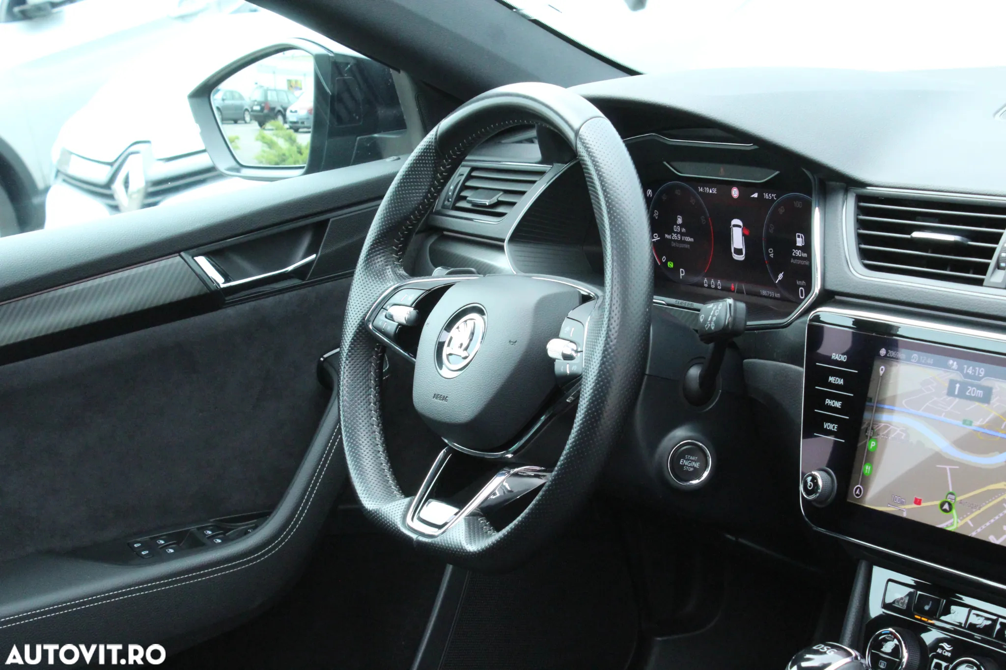 Skoda Superb 1.5 TSI DSG Sportline - 14
