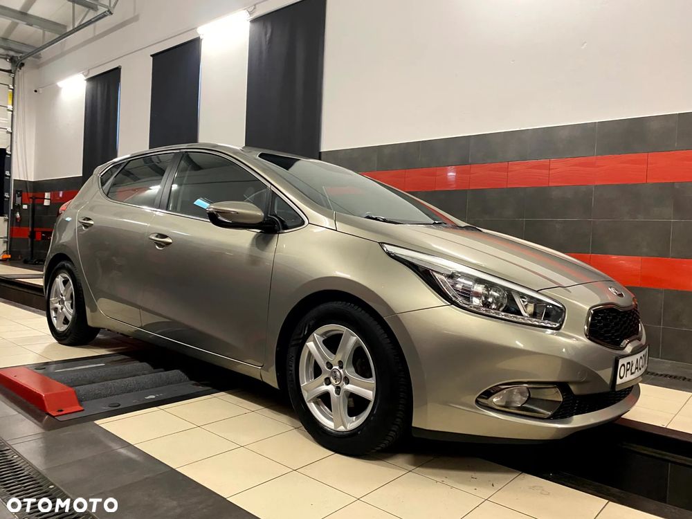 Kia Ceed 1.6 GDI XL - 6