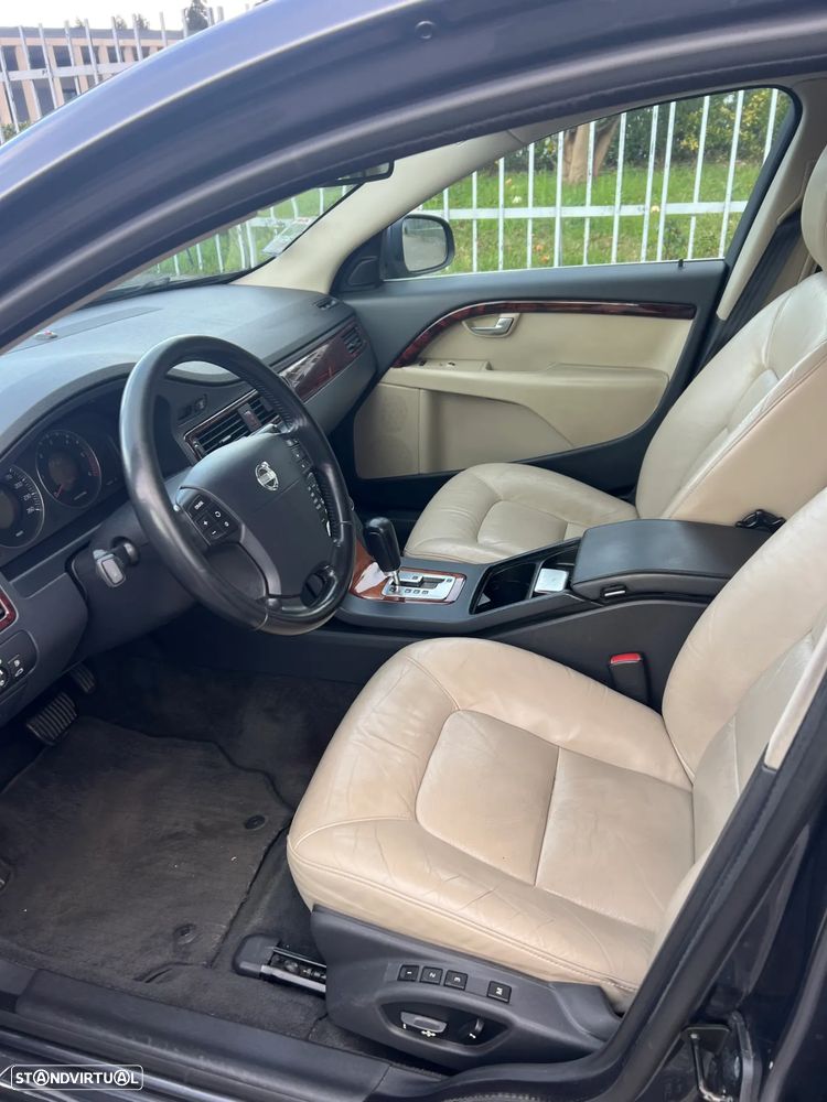 Volvo S80 2.4 D5 Executive - 12