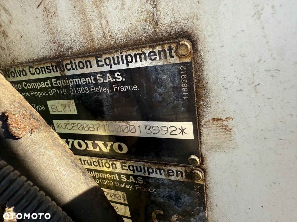 Volvo BL71 Szybkozłącze Przód i Tył - 18