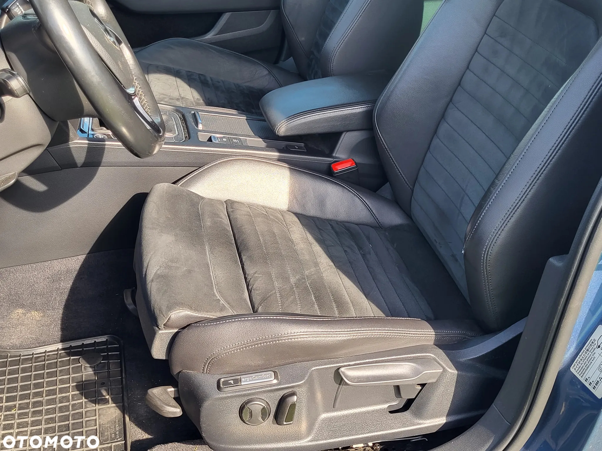 Volkswagen Passat 2.0 TDI SCR Highline - 15