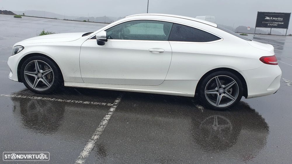Mercedes-Benz C 220 d Coupe 9G-TRONIC AMG Line - 2