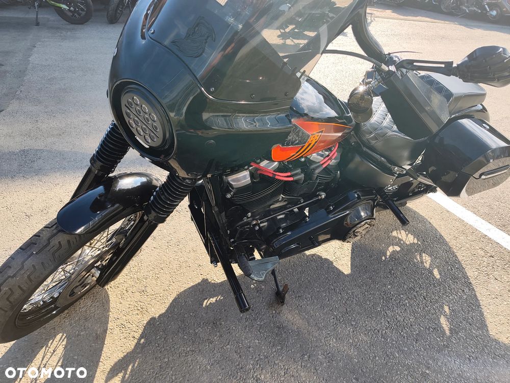 Harley-Davidson Softail Street Bob - 17