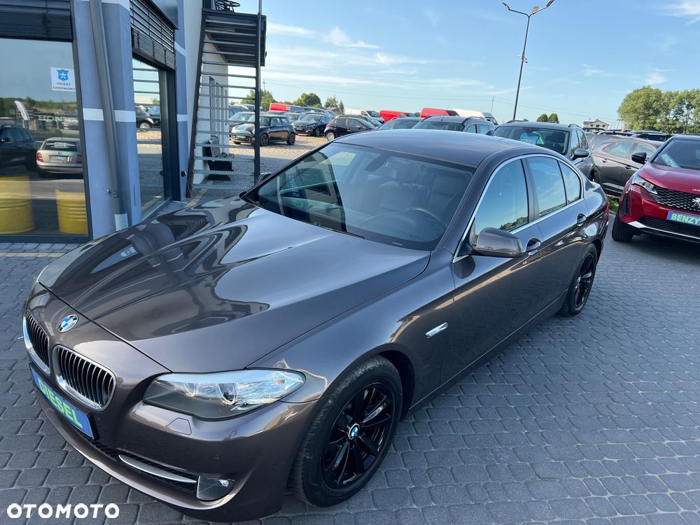 BMW Seria 5 525d - 5
