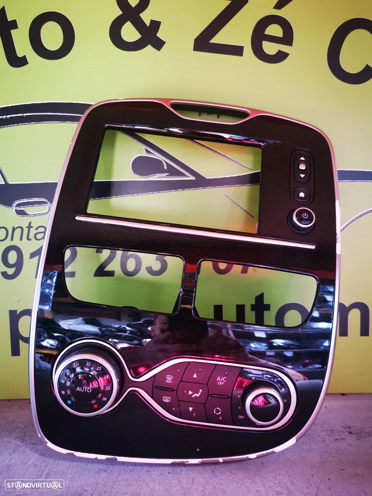 RENAULT CLIO IV CLIMATRONIC / GRELHA CENTRAL TABLIER - S064 - 2