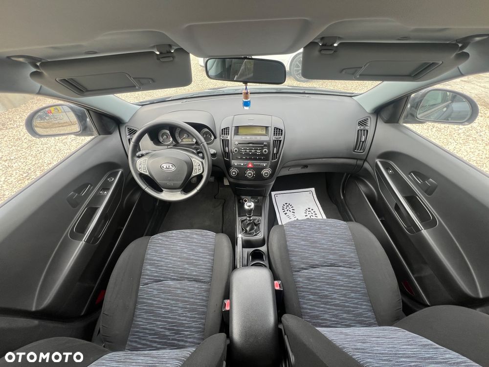 Kia Ceed 1.6 CRDi EX - 9