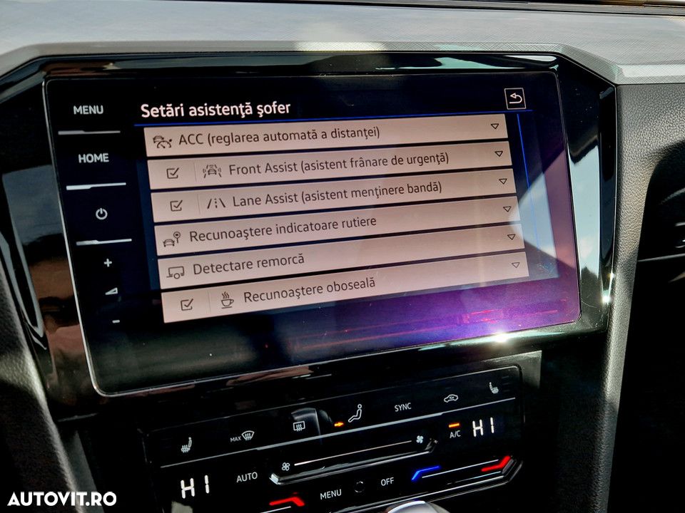 Volkswagen Passat 2.0 TDI DSG Comfortline - 24