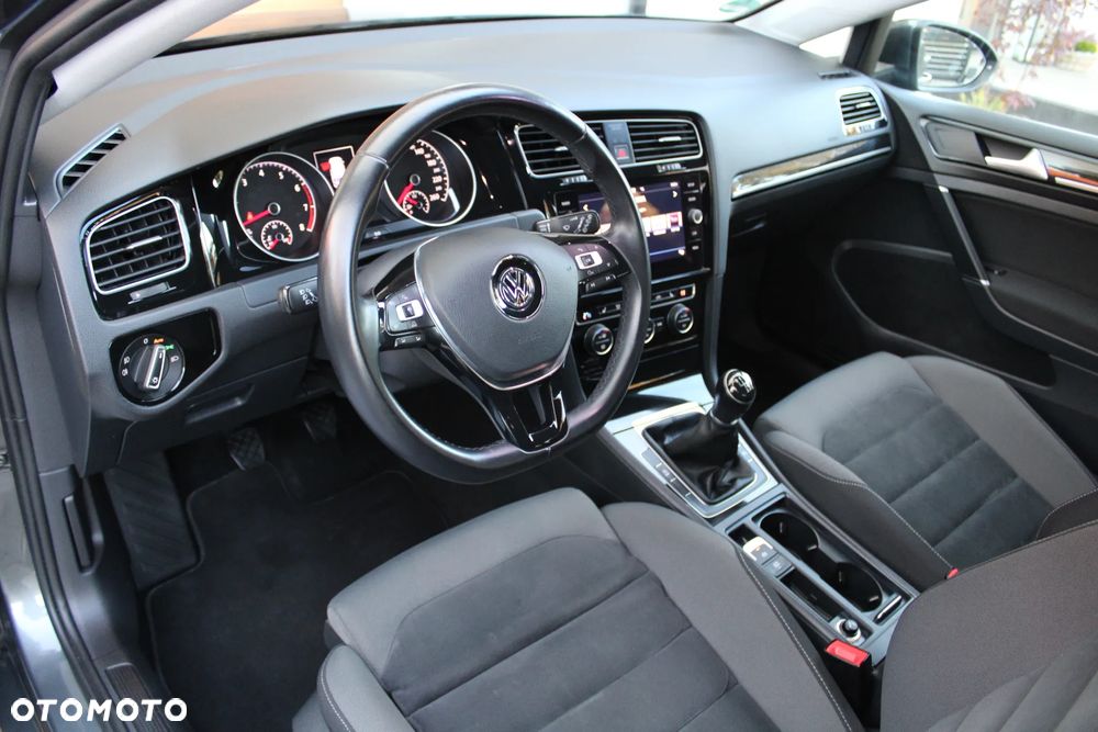 Volkswagen Golf Variant 1.4 TSI BlueMotion Technology Highline - 26