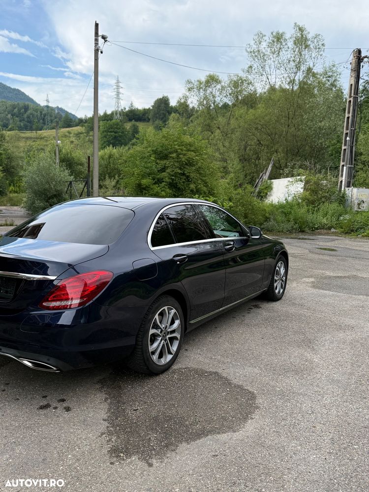 Mercedes-Benz C 2018 photo 2