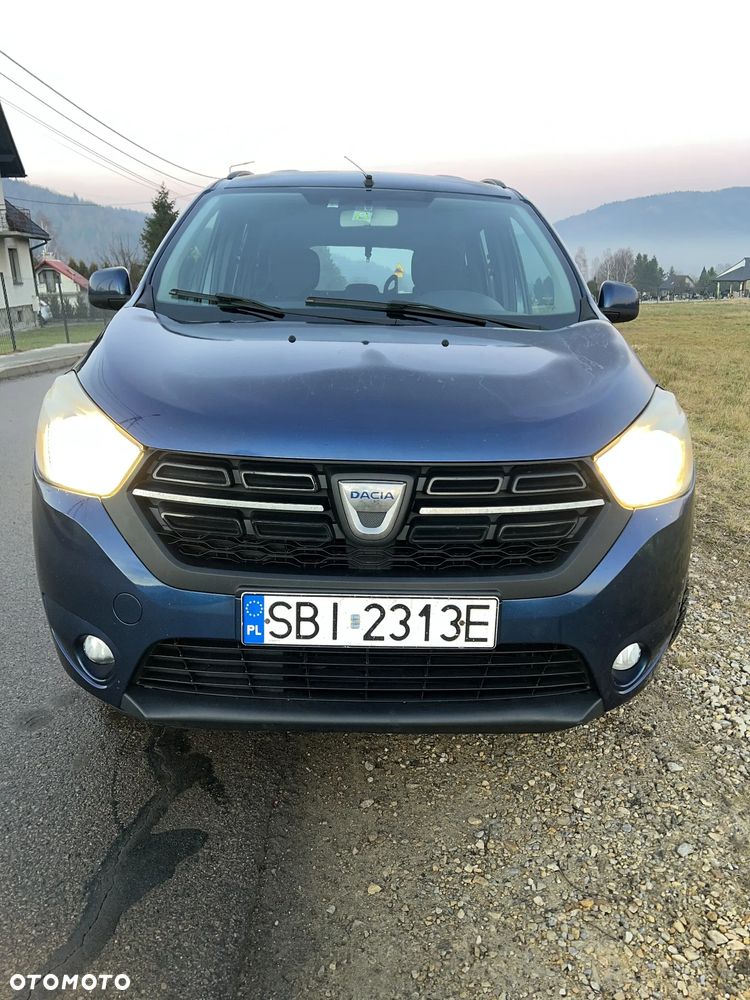 Dacia Lodgy 1.6 SCe Laureate S&S - 11